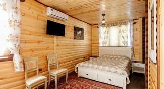 Гостевой дом Туристический Комплекс «Каньон» Кисловодск Двухместный номер с 1 кроватью и видом на горы-1